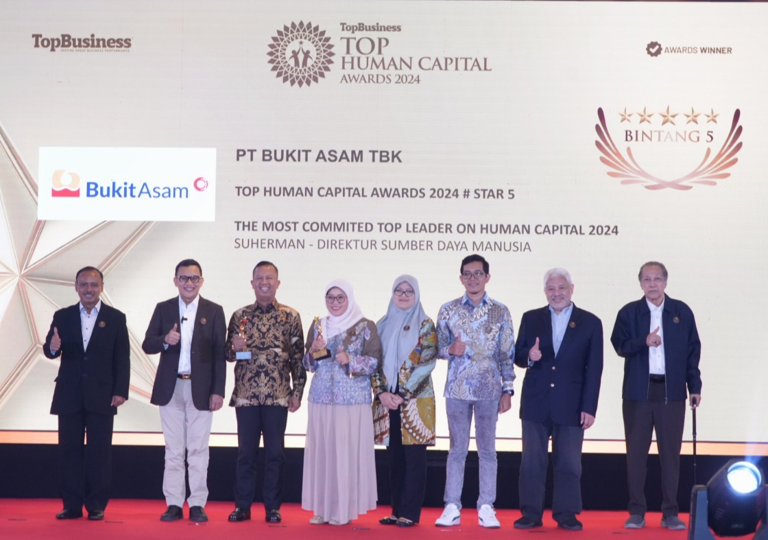 Bukit Asam (PTBA) Sukses Raih Dua Penghargaan di Ajang TOP Human Capital Awards 2024